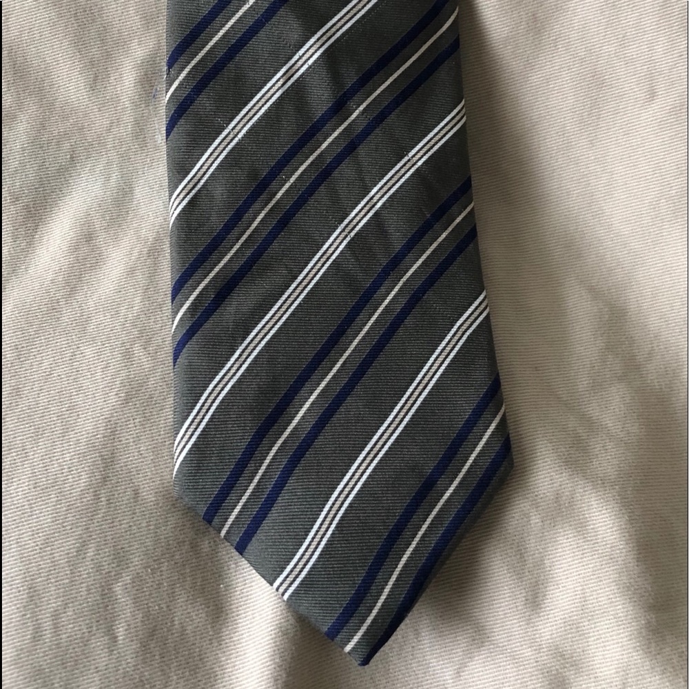 Cherokee Est 1973 Tie